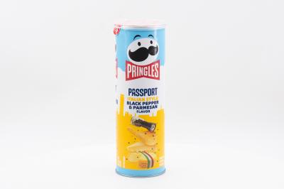 Чипсы Pringles со вкусом черного перца и сыра Пармезан (Китай) 110г 